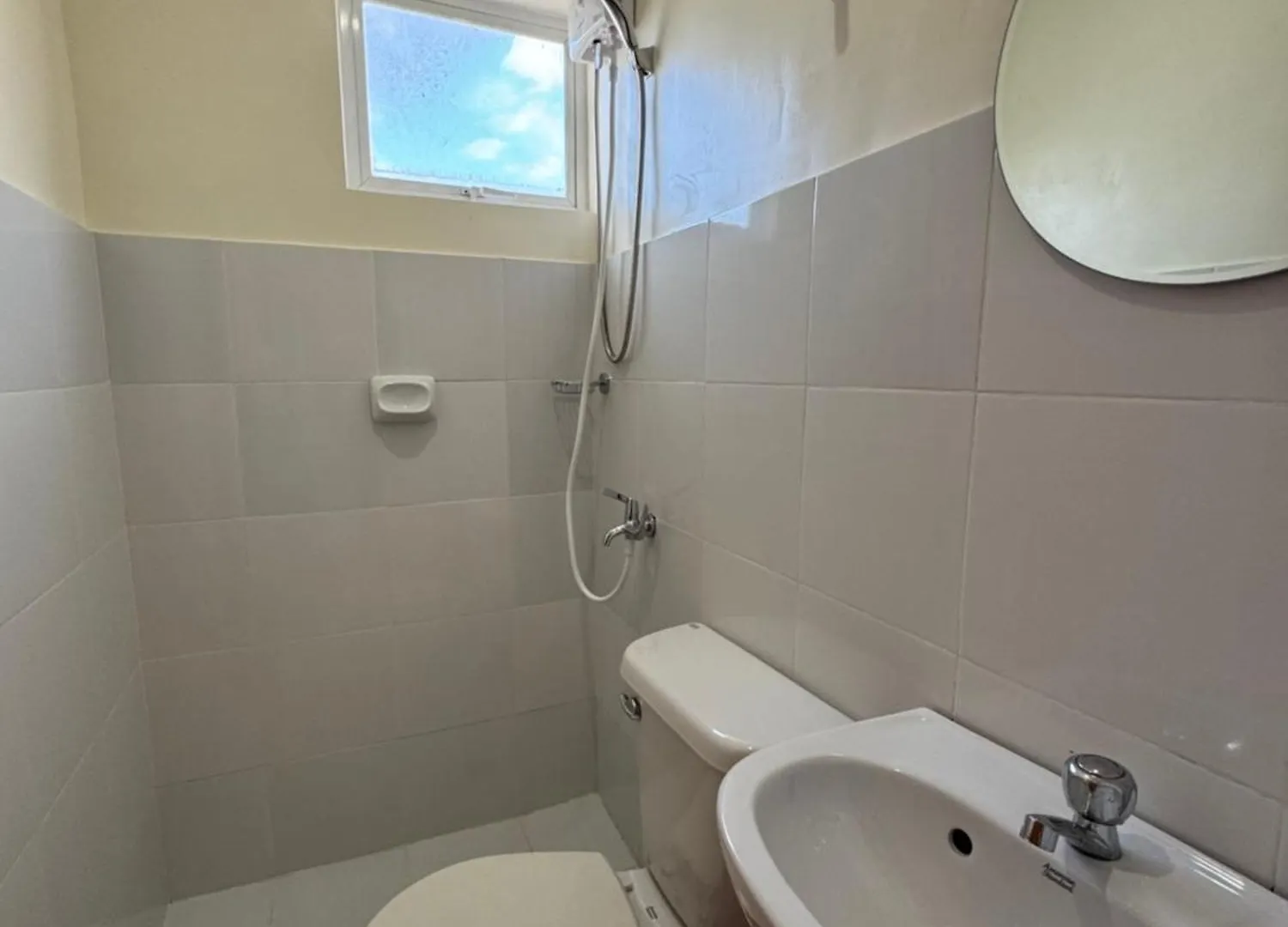 Velmiro Greens Dauis Panglao - 3 Bedroom Apartment Unit P1112