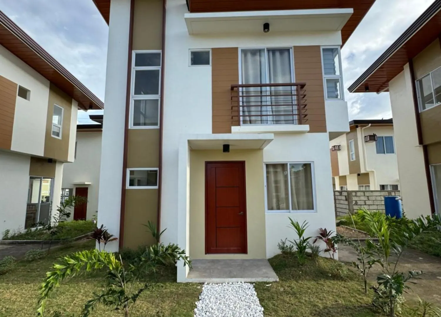 Velmiro Greens Dauis Panglao - 3 Bedroom Apartment Unit P1112