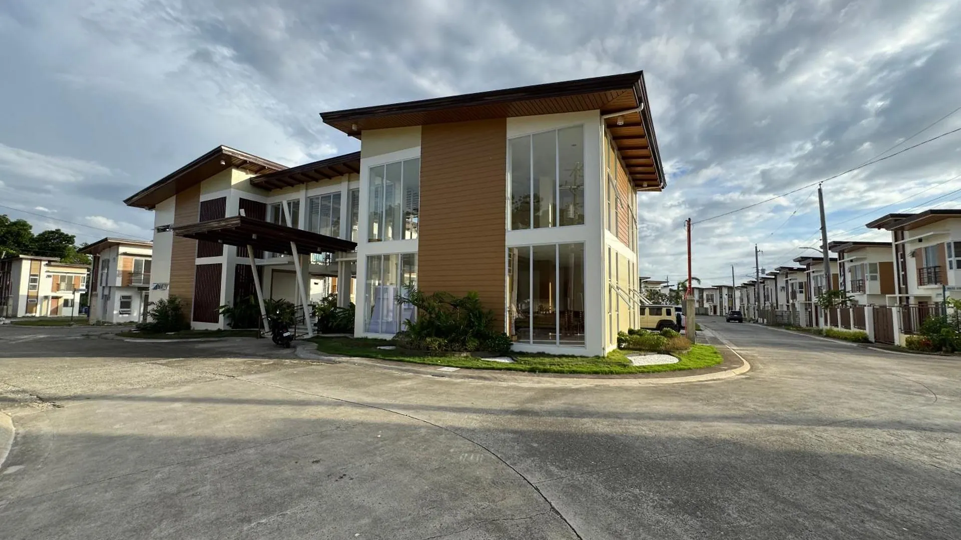 Velmiro Greens Dauis Panglao - 3 Bedroom Apartment Unit P1112